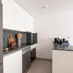 Celere, 200m From The Sea And 4km From Golf Διαμέρισμα